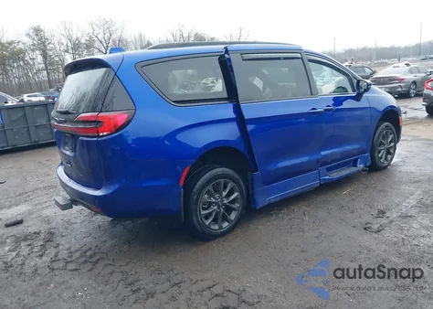 2021 Chrysler Pacifica Touring L z USA, uszkodzony, nr VIN 2C4RC1BG8MR556440